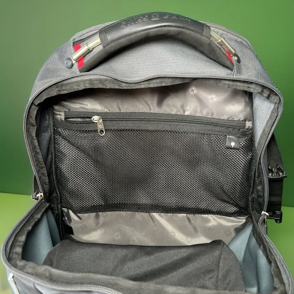 Swiss Gear Back Pack Swiss Army Scan-Smart with AirFlow Tech Back Pack Gray